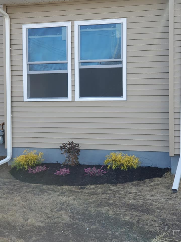 Fall cleanup service